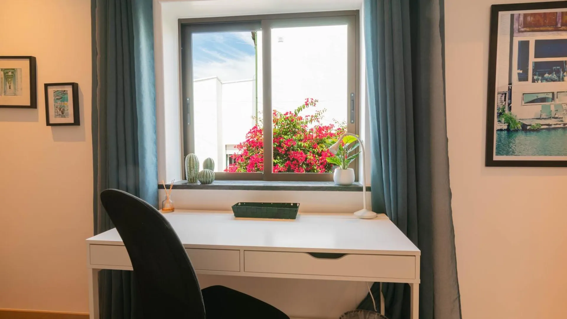 بيت ضيافة 7Min To Uni Se-Velha - Ac - Work Desk - 300Mbs Wifi - Suite 5 كويمبرا