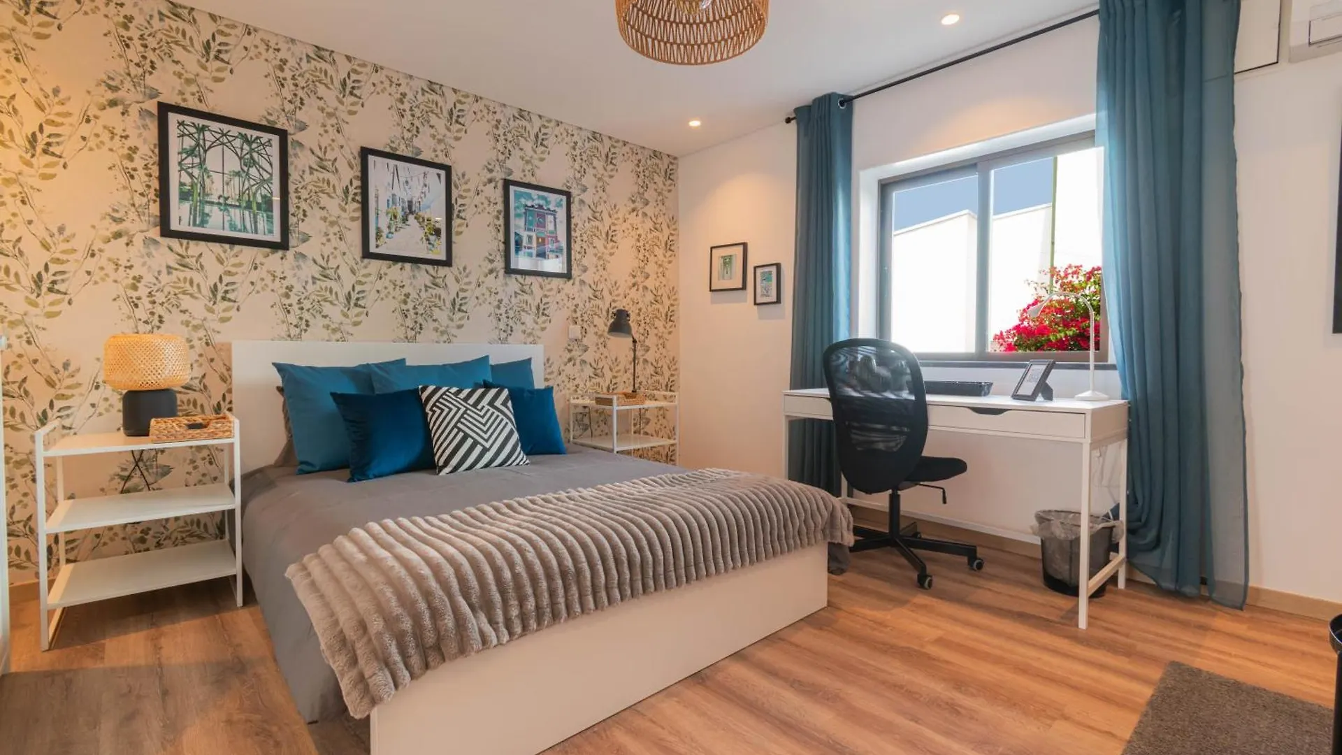 7Min To Uni Se-Velha - Ac - Work Desk - 300Mbs Wifi - Suite 5 كويمبرا
